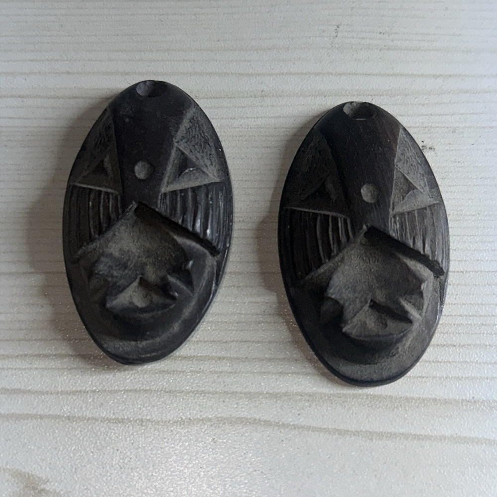 PENDANT - Picture 5 of 5